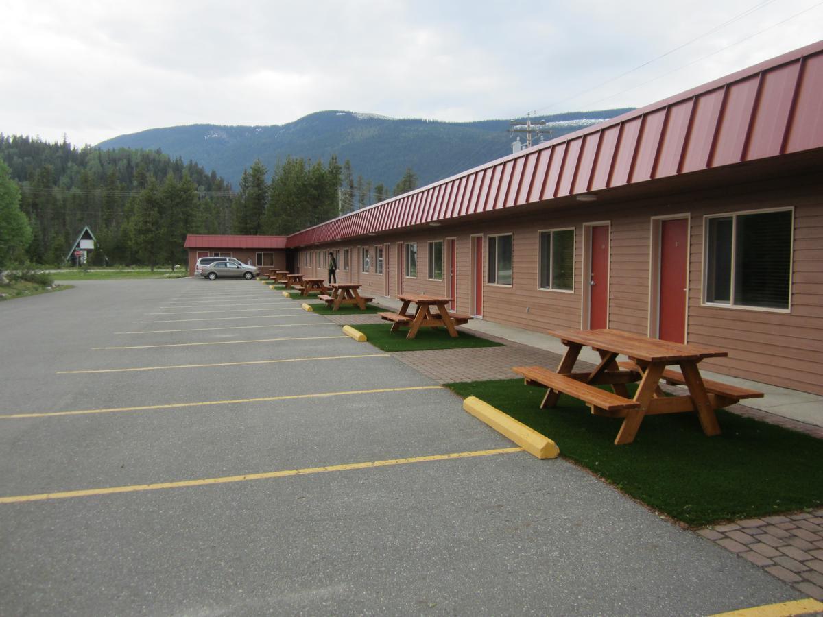 Saddle Mountain Lodge Blue River Bagian luar foto