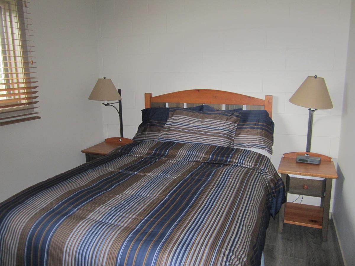 Saddle Mountain Lodge Blue River Bagian luar foto