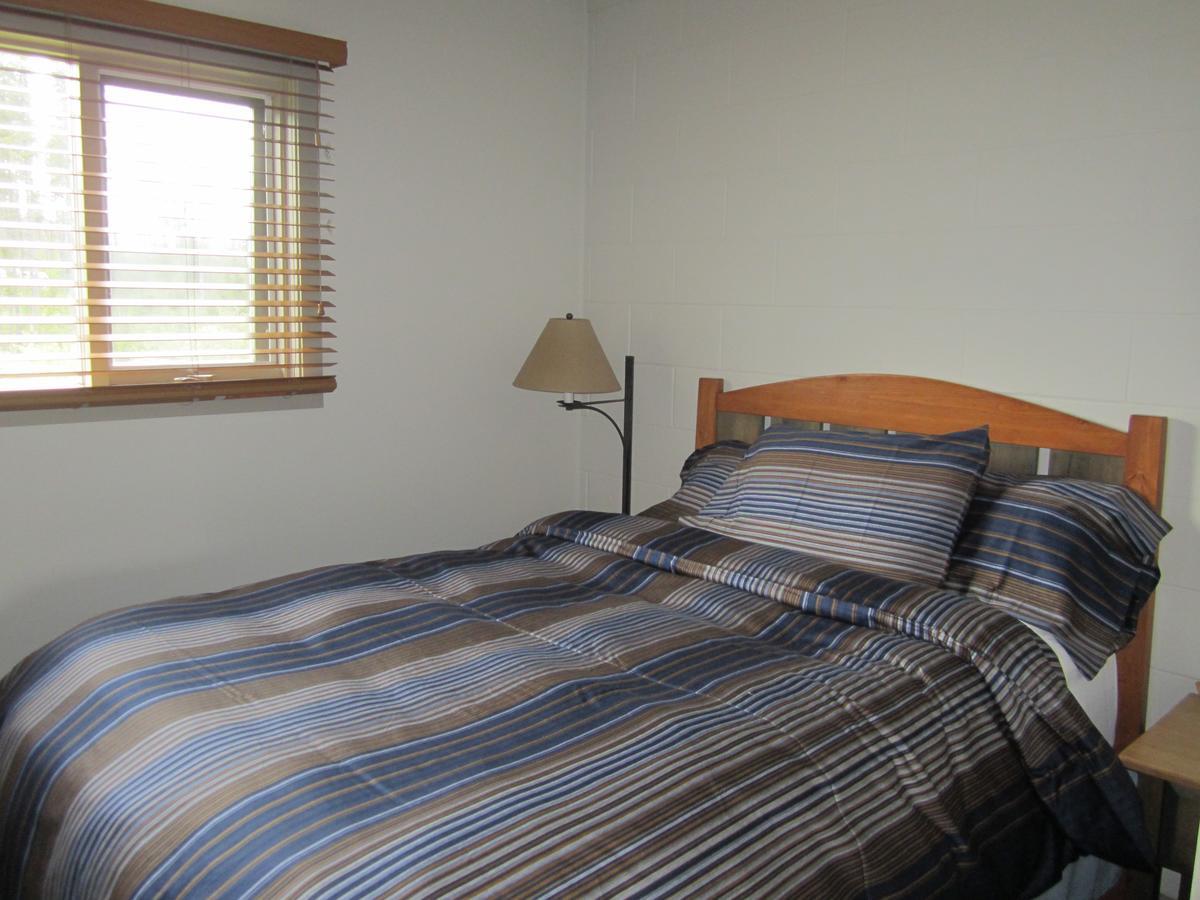 Saddle Mountain Lodge Blue River Bagian luar foto
